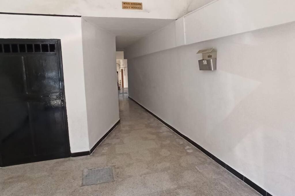 Oltre Me Apartment Bari Luaran gambar