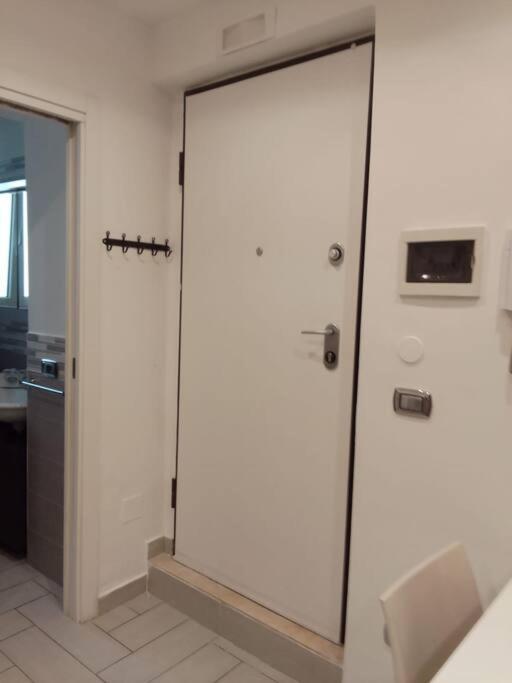 Oltre Me Apartment Bari Luaran gambar
